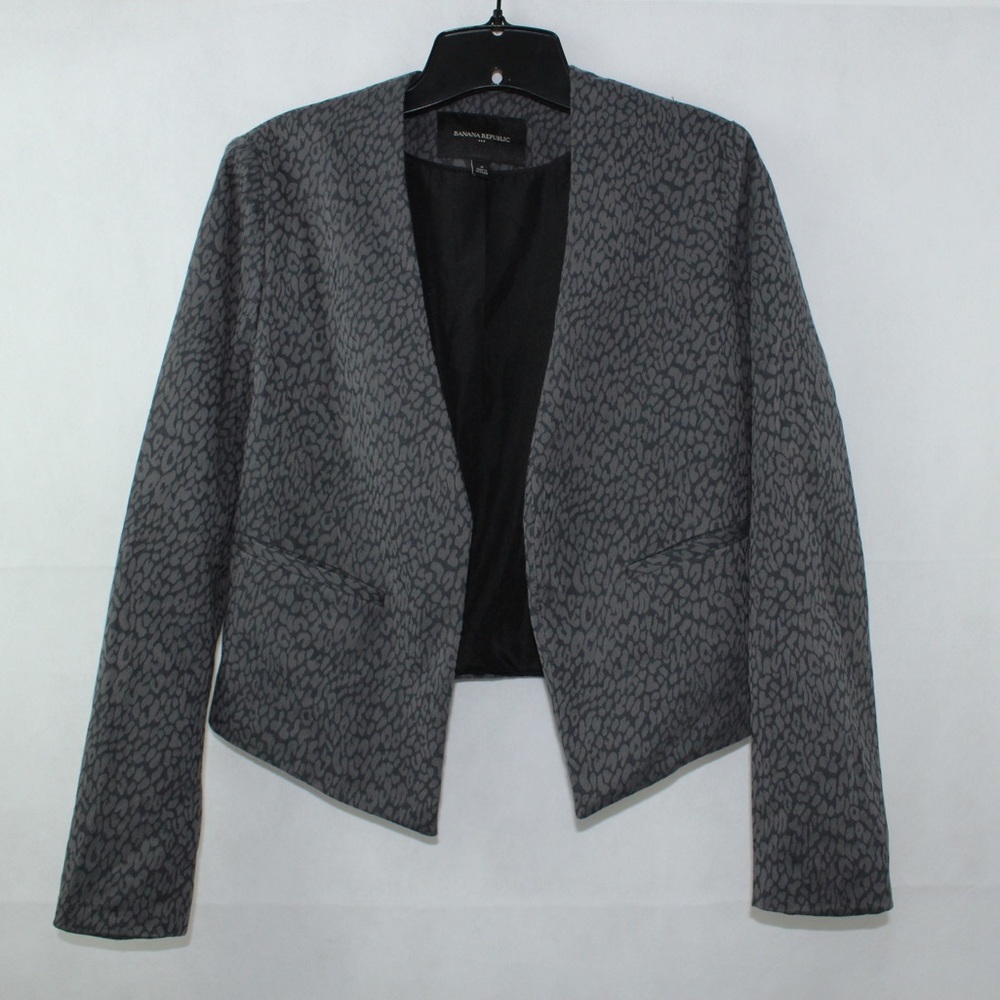 Leopard / Cheetah Print Banana Republic Women’s Blazer Size 4 EUC